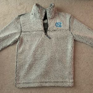 UNC Sherpa quarter zip size medium